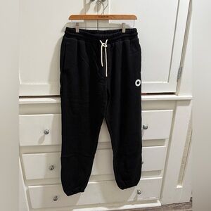 Trophy Hunting core black sweatpants unisex L